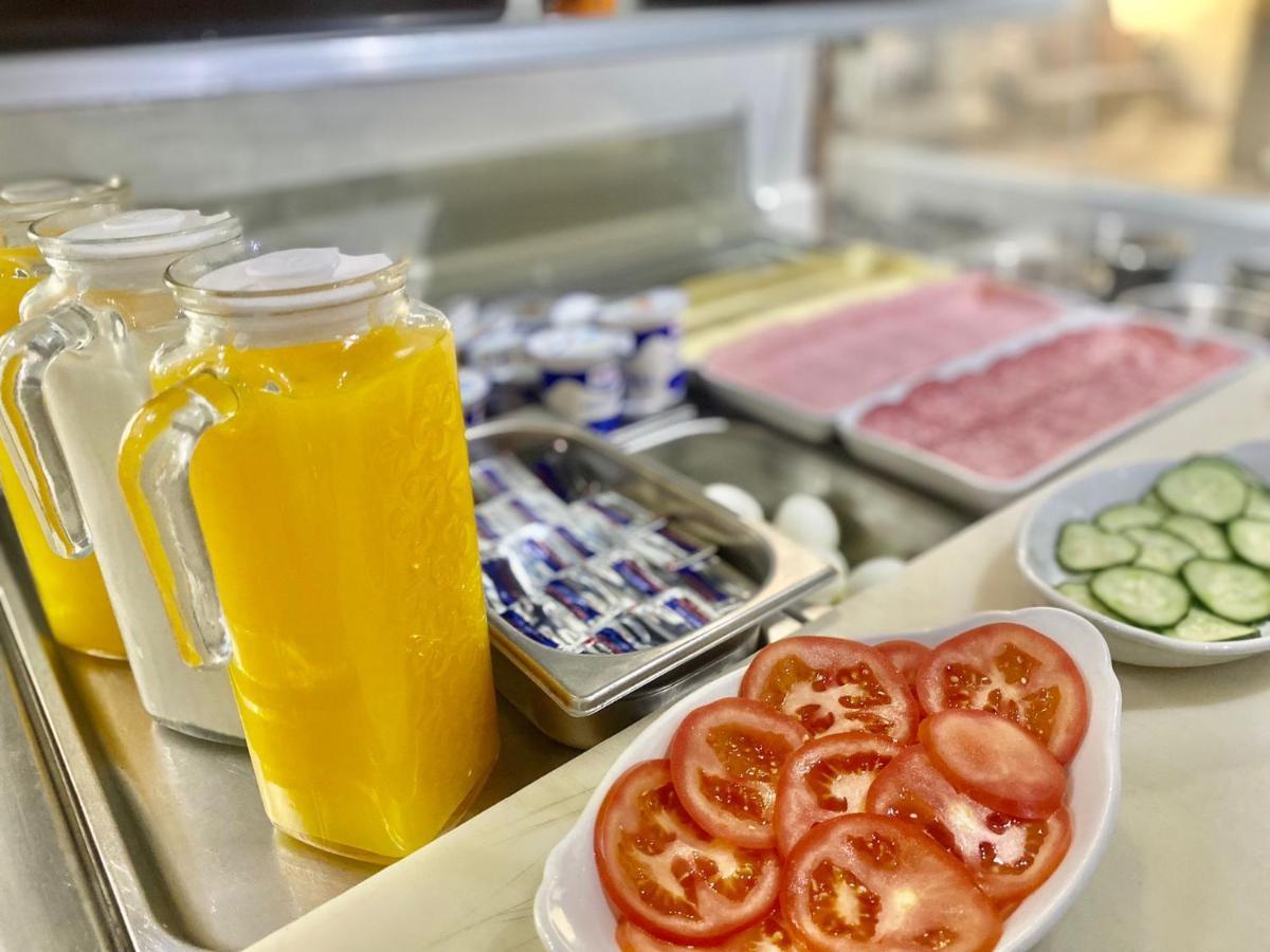 Spinola Hotel Saint Julian's Екстериор снимка