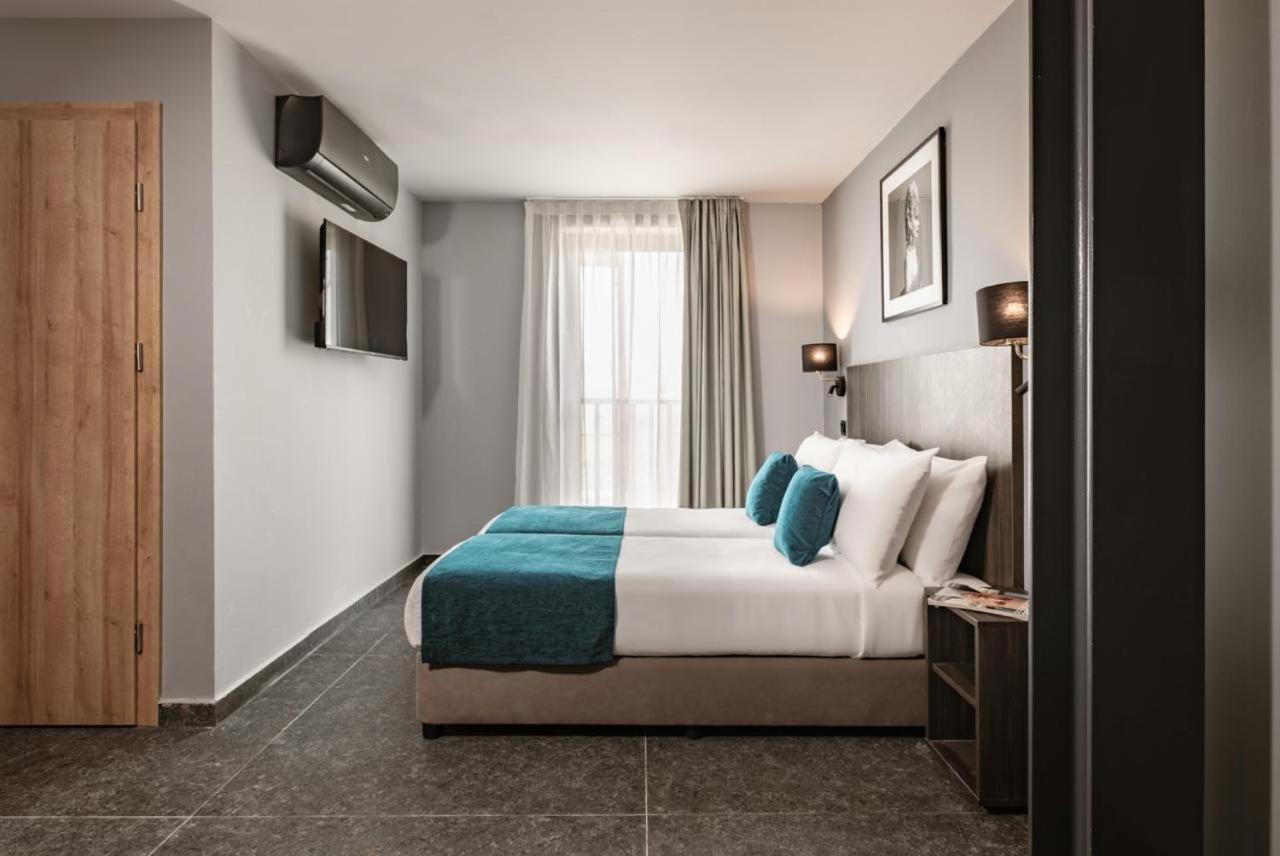Spinola Hotel Saint Julian's Екстериор снимка