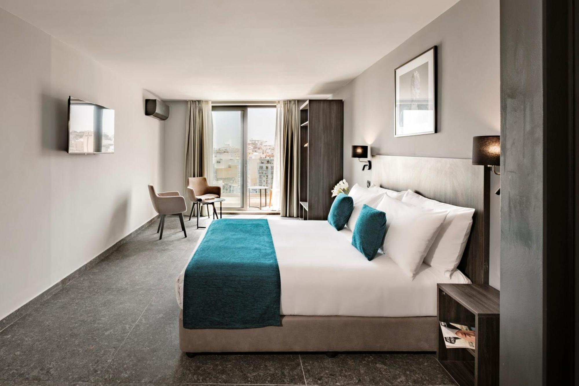 Spinola Hotel Saint Julian's Екстериор снимка