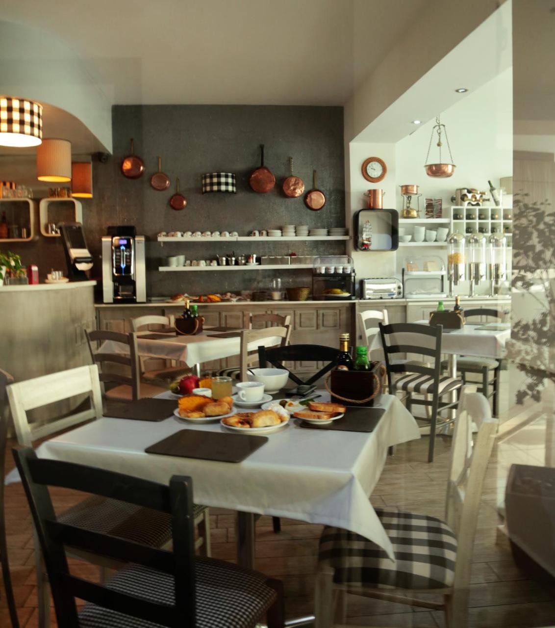 Spinola Hotel Saint Julian's Екстериор снимка